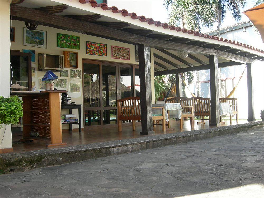 סנטה קרוז דה לה סיירה Hostal Los Aventureros מראה חיצוני תמונה