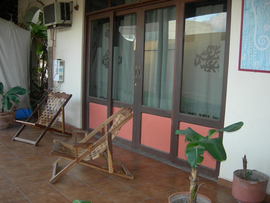 סנטה קרוז דה לה סיירה Hostal Los Aventureros מראה חיצוני תמונה